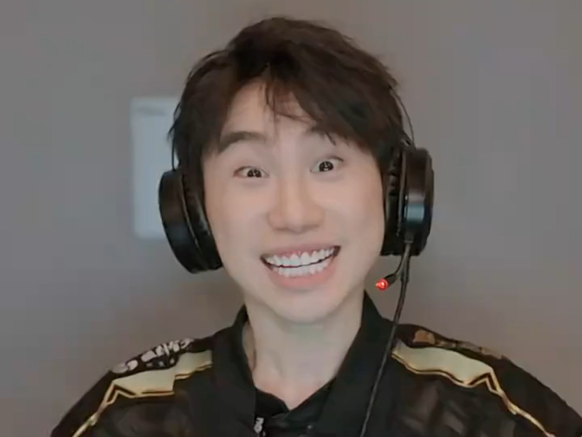  Doinb回归赛场，战术调整首场状态亮眼，TL观众沸腾！