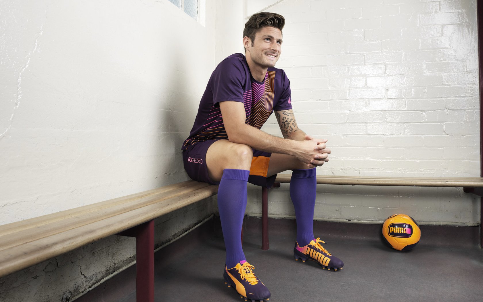 阿扎伦卡巅峰对决，姆巴佩与90激战MAD分钟，败北胜负难料！